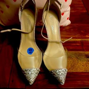 NWOT Super cute Betsy Johnson shoes! Tried on! Never worn!